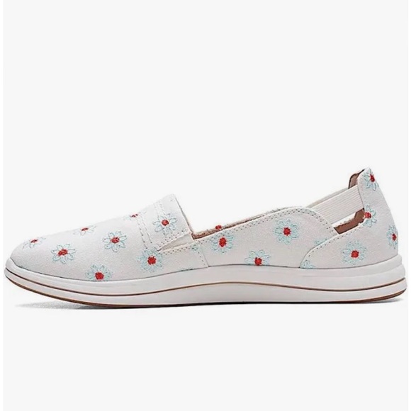 Clark’s Cloudsteppers - Picture 2 of 7